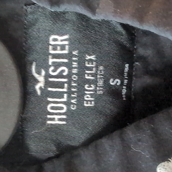 Short Sleeve Button Up - Picture 2 of 3